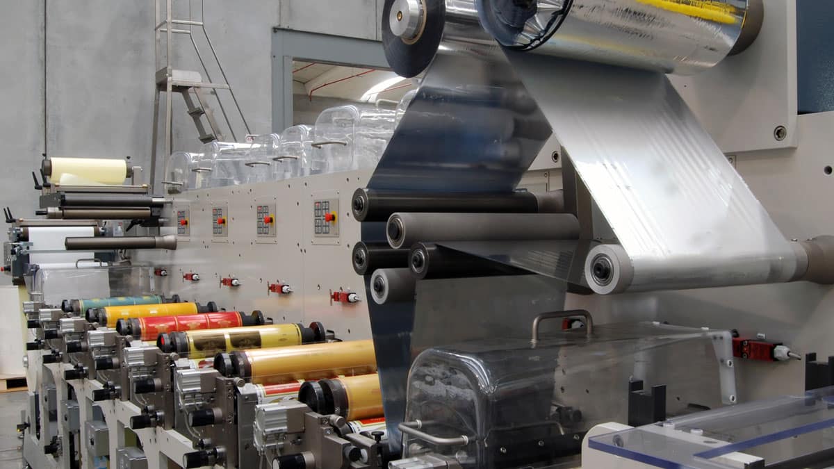 IIoT Asset Tracking – How to Find The Sweet Spot of Precision and Cost for Your Investment